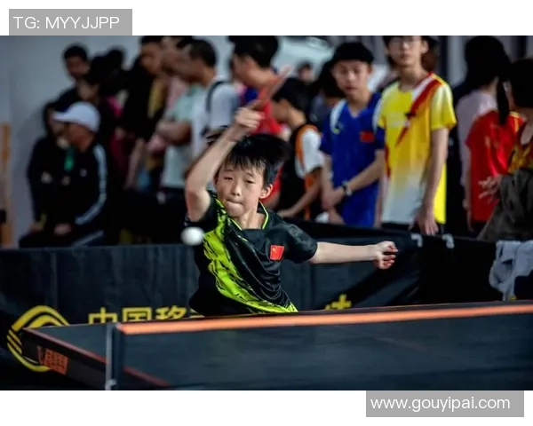 重庆乒乓球队邀请赛特别报道：从默默无闻到崭露头角的辉煌历程